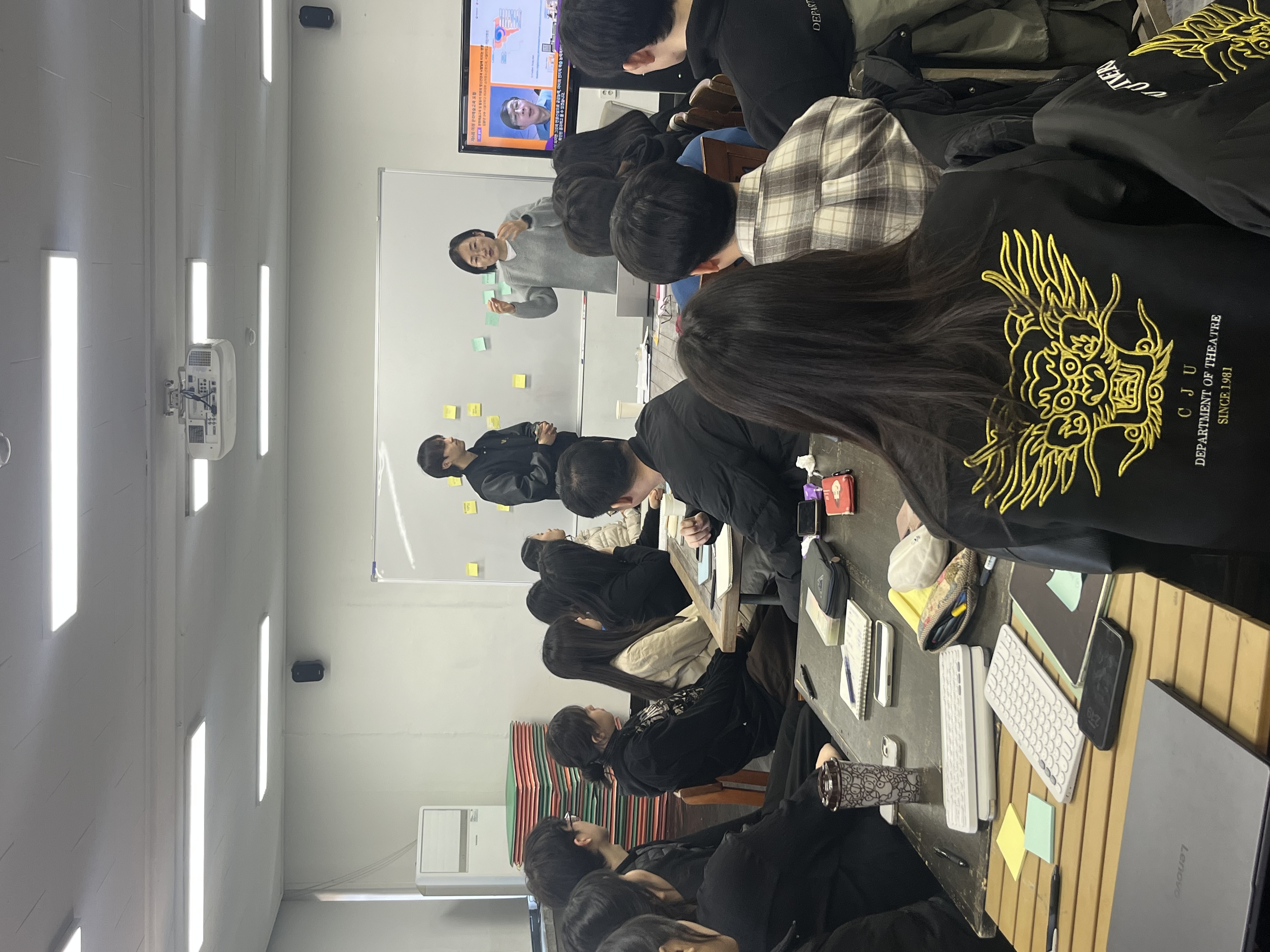 청소년융복합예술교육전공 트랙 개설(주관학과 : 연극학과) 2번째 파일 - 자세한 내용은 본문 참조